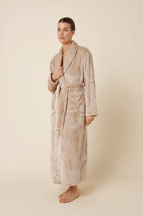 Colette Plush Robe