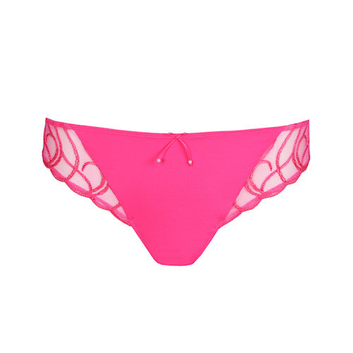 Heleen Rio Brief