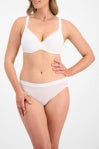 Barely There Lace Contour Bra