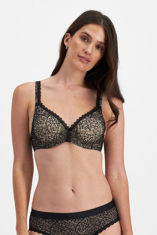 Barely There Lace Contour Bra