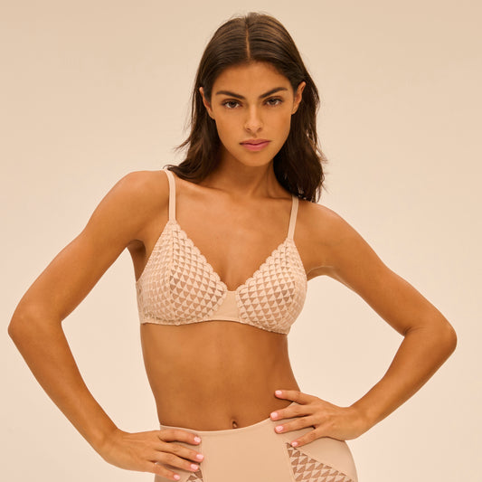 Subtile Wirefree Triangle Bra