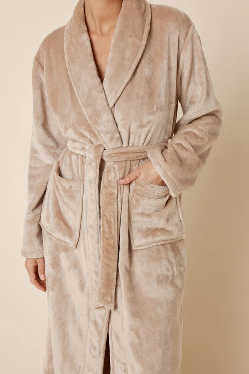 Colette Plush Robe