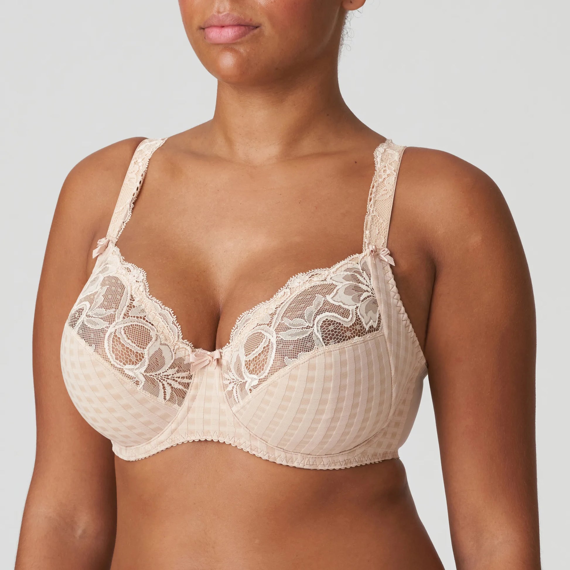 Madison Full Cup Seamless – L'Amour Lingerie