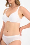 Barely There Lace Contour Bra