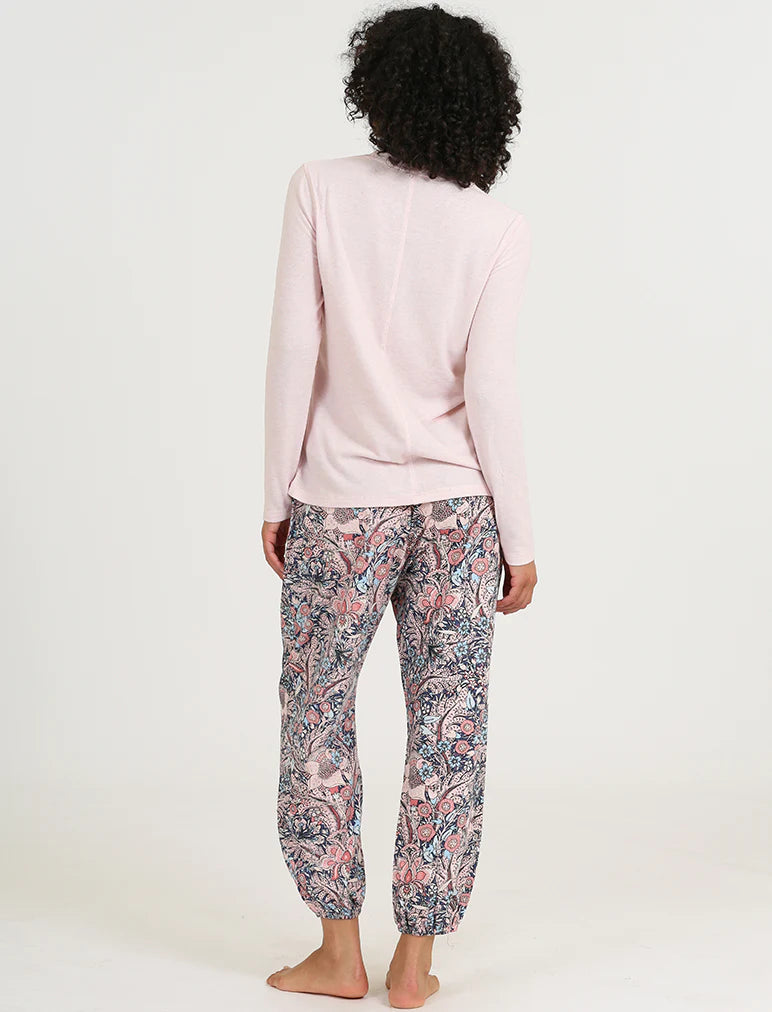 Sienna  Organic  Cotton Jogger & Feather  Soft  Top
