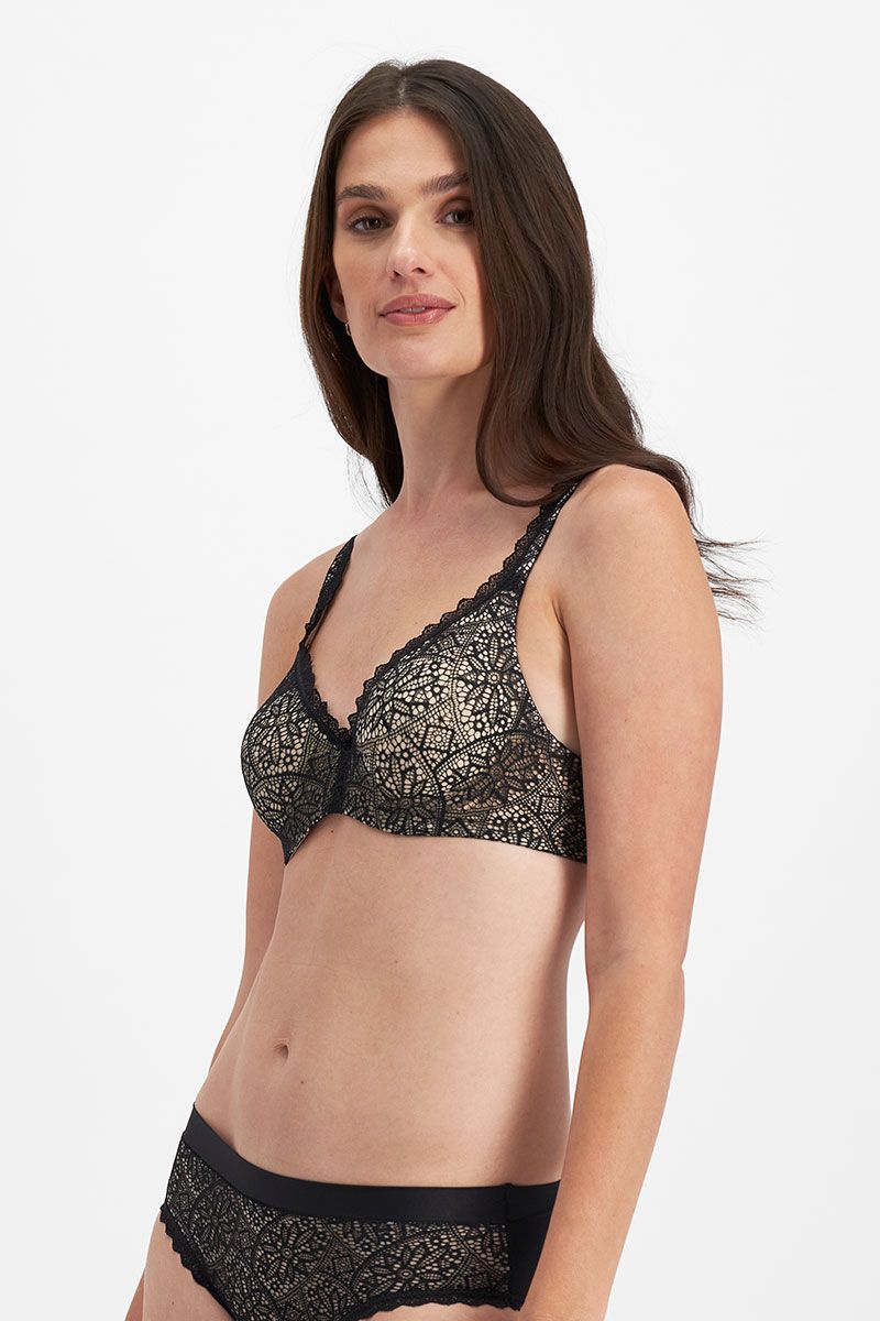 Barely There Lace Contour Bra – L'Amour Lingerie